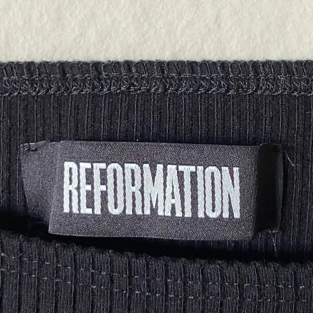 Reformation Black Crop Top Stretch Ribbed Size S